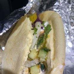Naf Naf Grill - Falafel pita