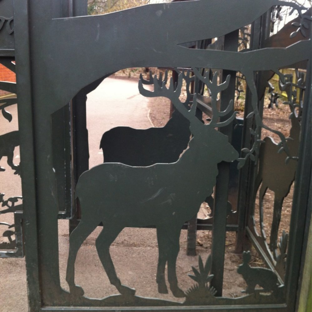 Highgate Wood - Parks Near Me - London, XGL Highgate Wood - Parks Near Me - London, XGL