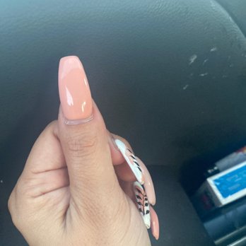 Lulu Nails - Worst experience do not COME HERE - Nail Salons Near Me - Pomona, California