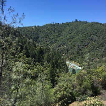 Lake Clementine - Nice view! Walking back from the dam - Lakes Near Me - Auburn, California