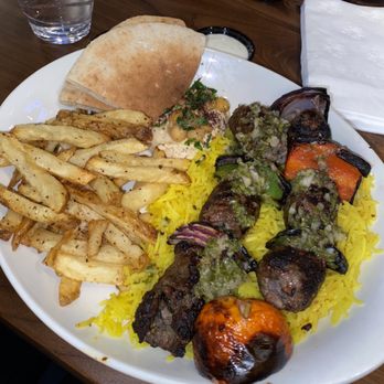 Dish N Dash - Milpitas - Ground lamb & beef kebab with hummus & fries over rice - Middle Eastern Near Me - Milpitas, California Dish N Dash - Milpitas - Ground lamb & beef kebab with hummus & fries over rice - Middle Eastern Near Me - Milpitas, California