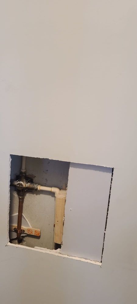 Slide of M & T Contracting