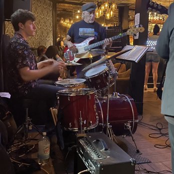 Charlotte's Speakeasy - Jazz & Blues Near Me - Farmingdale, New York