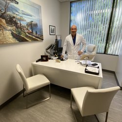 Dr Ron Soltero FACS Board Certified Plastic Surgeon by ASPS and ASAPS
