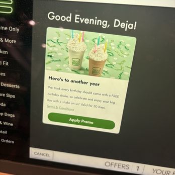 Shake Shack Maple Grove - Burgers Near Me - Maple Grove, Minnesota