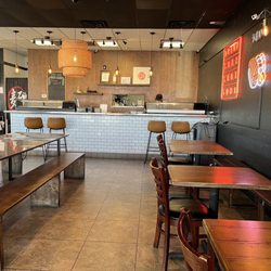 Ono Sushi - Dining