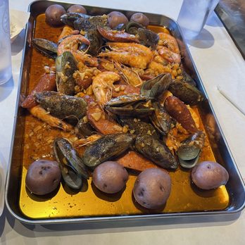 Kickin Kajun - Cajun/Creole Near Me - Renton, Washington