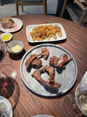 PUR Restaurant by null