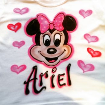 Magical Dream Parties - Minnie mouse airbrushed t-shirt - Face Painting Near Me - Los Angeles, California Magical Dream Parties - Minnie mouse airbrushed t-shirt - Face Painting Near Me - Los Angeles, California