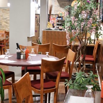 Pho Viet Huong - Decor - Vietnamese Near Me - Montreal, Quebec Pho Viet Huong - Decor - Vietnamese Near Me - Montreal, Quebec