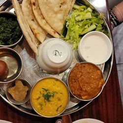 Taj Indian Restaurant and Bar - Chicken thali