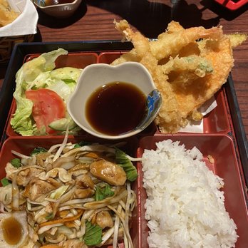 Wasabi & Teriyaki - Terryaki chicken bento box - Japanese Near Me - Oakville, Ontario