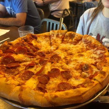 Mellow Mushroom - Pizza Near Me - Cumming, Georgia Mellow Mushroom - Pizza Near Me - Cumming, Georgia