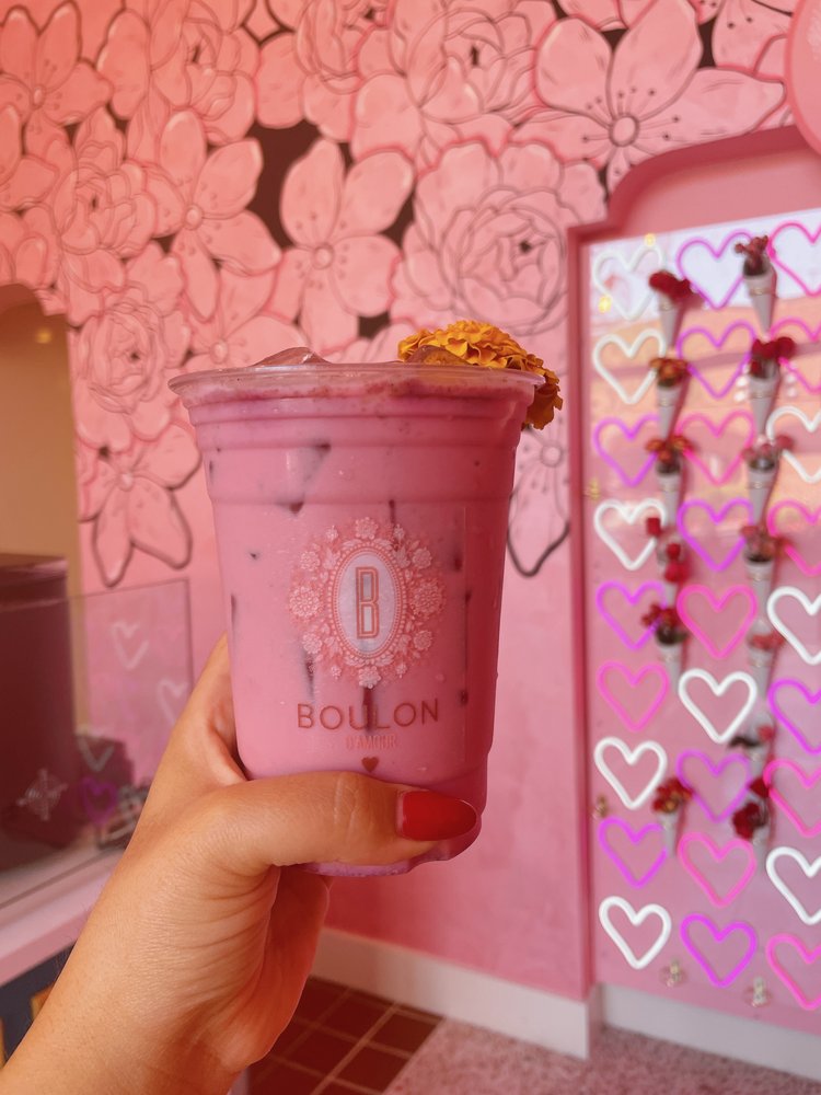 BOULON COFFEE BEVERLY HILLS 319 N Canon Dr, Beverly Hills, California