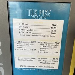 The Pike Outlets Self-Parking