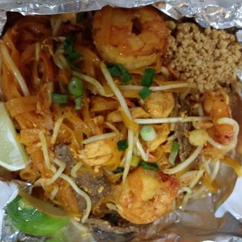 Thai Chili - combination pad thai - Thai Near Me - Henderson, Nevada Thai Chili - combination pad thai - Thai Near Me - Henderson, Nevada