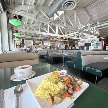Mel's Drive-In - Denver Omlette - American Near Me - West Hollywood, California Mel's Drive-In - Denver Omlette - American Near Me - West Hollywood, California