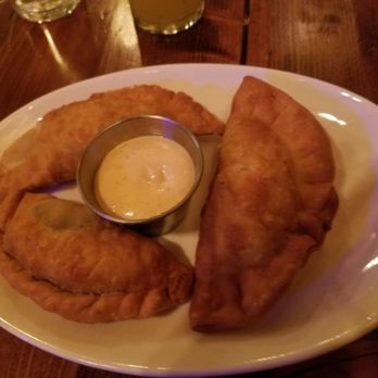 La Puerta Roja - Trio if empanadas - Latin American Near Me - Brooklyn, New York