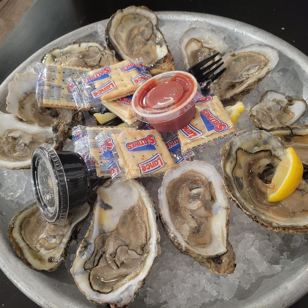 Dockside Seafood Restaurant - Raw oysters - Seafood Near Me - Jacksonville Beach, Florida Dockside Seafood Restaurant - Raw oysters - Seafood Near Me - Jacksonville Beach, Florida