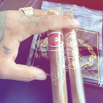 St Claire Cigars - My Father CT and Romeo Y Julieta 1875 reserva real - Tobacco Shops Near Me - Pittsburg, California