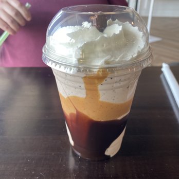 MilkShake Factory Moon - PB&J shake - Desserts Near Me - Moon, Pennsylvania
