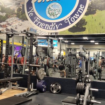 EōS Fitness - Inside - Gyms Near Me - Whittier, California EōS Fitness - Inside - Gyms Near Me - Whittier, California