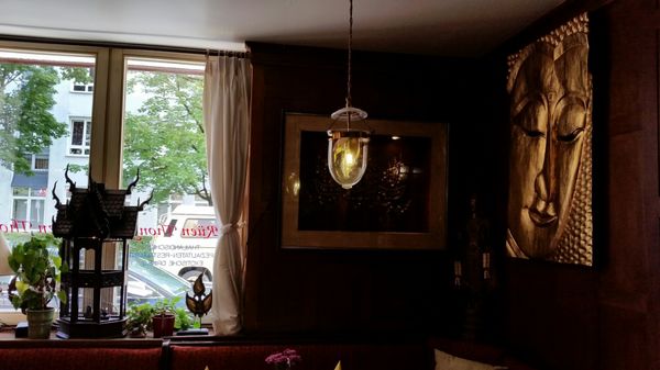 Rüen Thong Thai Restaurant by null