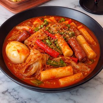 Echicken Pizza Boys - Korean rice cake Spice Tteokbokki - Pizza Near Me - Honolulu, Hawaii Echicken Pizza Boys - Korean rice cake Spice Tteokbokki - Pizza Near Me - Honolulu, Hawaii