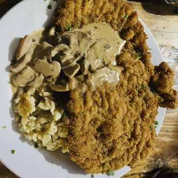 Restaurant Edelweiss - Schnitzel and spaetzle with mushroom gravy - German Near Me - Bradenton, Florida Restaurant Edelweiss - Schnitzel and spaetzle with mushroom gravy - German Near Me - Bradenton, Florida