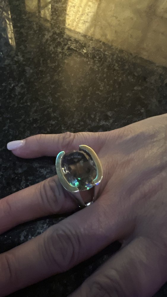 HADDAD JEWELERS Updated September 2024 16 Photos & 37 Reviews 130