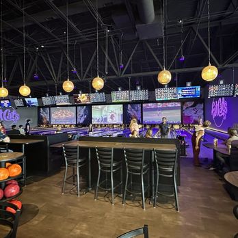 FatCats - Surprise - Bowling and seating - Cinema Near Me - Surprise, Arizona FatCats - Surprise - Bowling and seating - Cinema Near Me - Surprise, Arizona