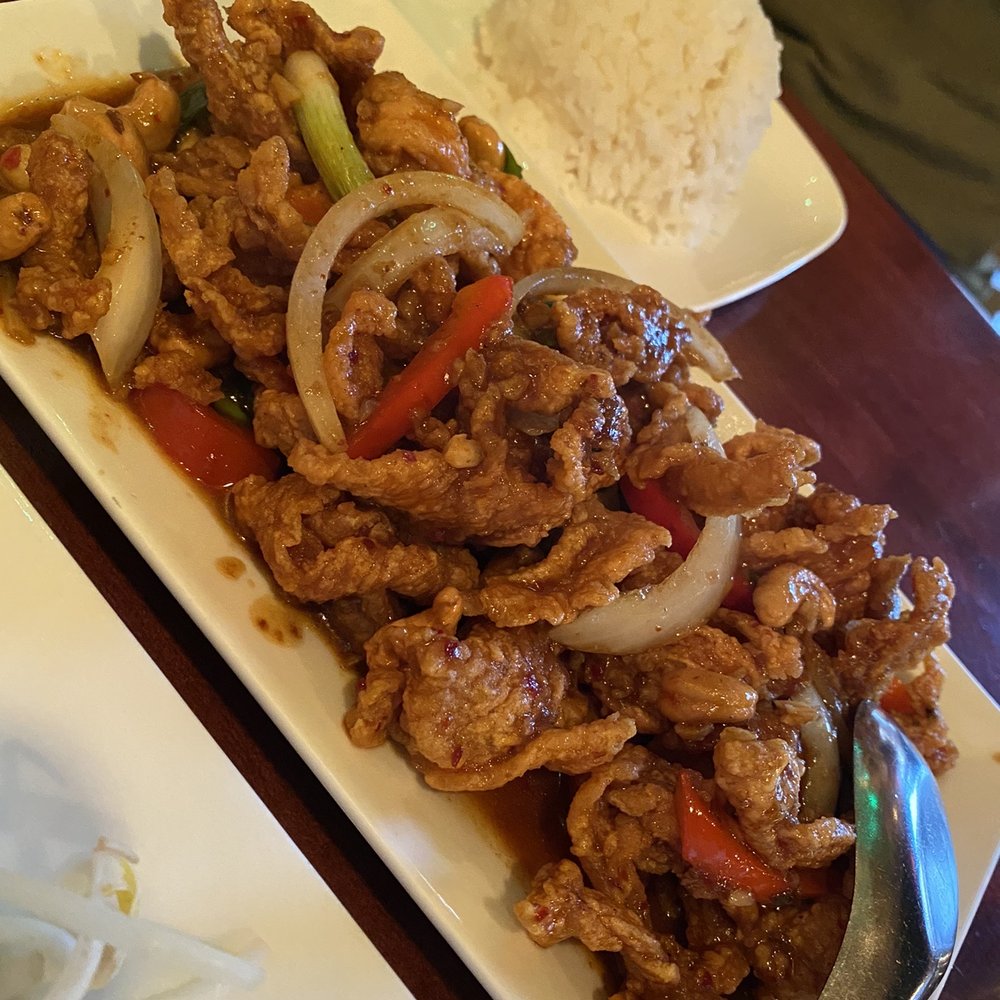 Ros Niyom Thai - Chicken dish - Thai Near Me - Round Rock, Texas Ros Niyom Thai - Chicken dish - Thai Near Me - Round Rock, Texas