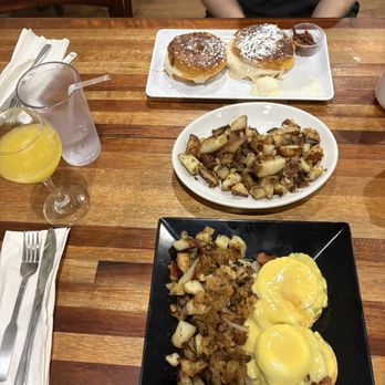 Coffee & Cream - California Benedict, Maple Donut French Toast (temporary menu item), Side of Home Fries - Breakfast & Brunch Near Me - North Smithfield, Rhode Island