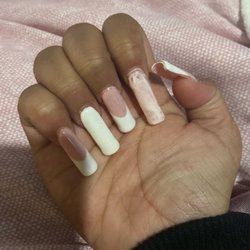 Rose Le Nails - Do not go to this place... because WTF IS THIS. For $70... even tipped but why????