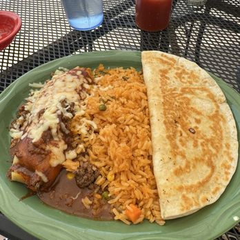 El Mazatlan - Mexican Near Me - Monroe, Wisconsin
