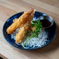Rice N Roll Bistro - SHRIMP TEMPURA..NEW ITEM!!
Crisp classic tempura shrimp