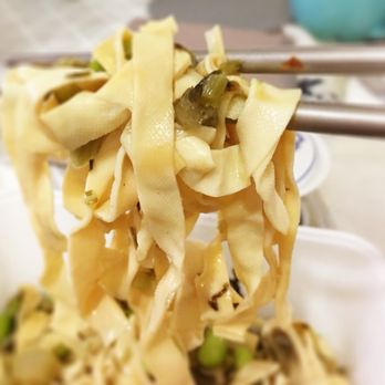 翡翠拉麵小籠包 - Soy noodle with edamame and pickled vegetables - Shanghainese Near Me - Hong Kong, HK 翡翠拉麵小籠包 - Soy noodle with edamame and pickled vegetables - Shanghainese Near Me - Hong Kong, HK