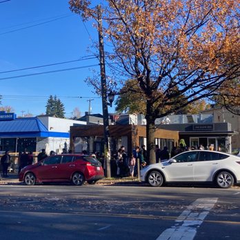 The Flour Box - The line on a Saturday at 11am - around the block! - Bakeries Near Me - Seattle, Washington The Flour Box - The line on a Saturday at 11am - around the block! - Bakeries Near Me - Seattle, Washington