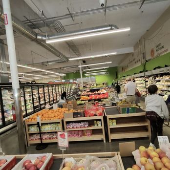 Mei Mei Market - International Grocery Near Me - Castro Valley, California