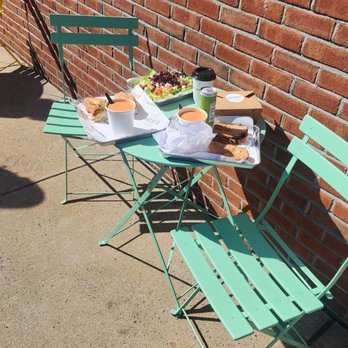 Bruno's Cafe - Outdoor seating - Coffee & Tea Near Me - Unionville, Connecticut