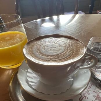 Café Savoy - Cafes Near Me - Prague, Puerto Rico
