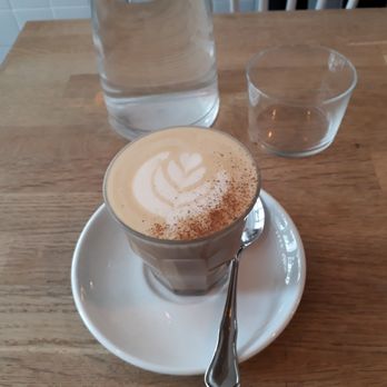 Café Oberkampf - Dirty chai latte. - Cafes Near Me - Paris, 75 Café Oberkampf - Dirty chai latte. - Cafes Near Me - Paris, 75