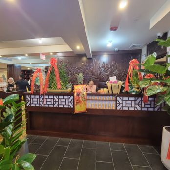 Wu's Dynasty - welcome desk - Dim Sum Near Me - New York, New York