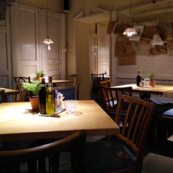 Duży Pokój - El local es muy bonito, y hacen unos mojitos muy ricos