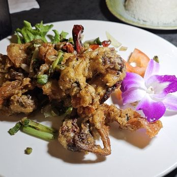 Resilience Viet Kitchen & Bar - IG: tonylameats | C17. Salt & Pepper Soft Shell Crab - Cocktail Bars Near Me - Houston, Texas Resilience Viet Kitchen & Bar - IG: tonylameats | C17. Salt & Pepper Soft Shell Crab - Cocktail Bars Near Me - Houston, Texas