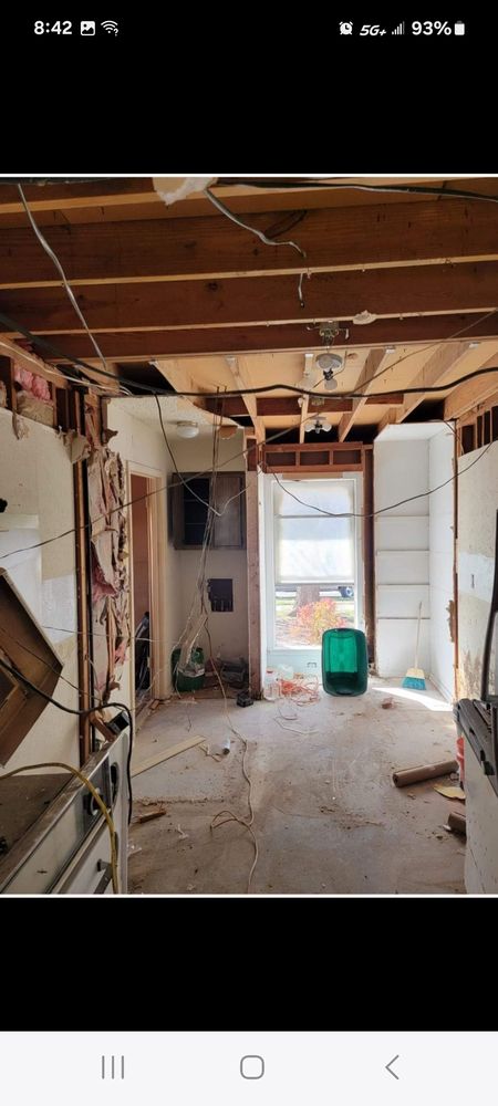 Slide of Chris Stewart Handyman