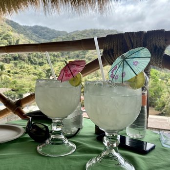La Choza Tony's Hideaway - Seafood Near Me - Mismaloya, JAL La Choza Tony's Hideaway - Seafood Near Me - Mismaloya, JAL