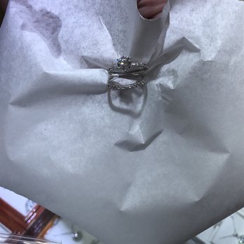 D'ore Jewelry - Jewelry Near Me - Commack, New York