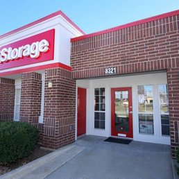 Exterior photo of iStorage - Overland Park, Kansas Exterior photo of iStorage - Overland Park, Kansas