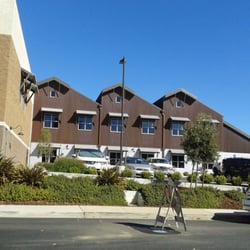 Platinum Performance - the front of the store